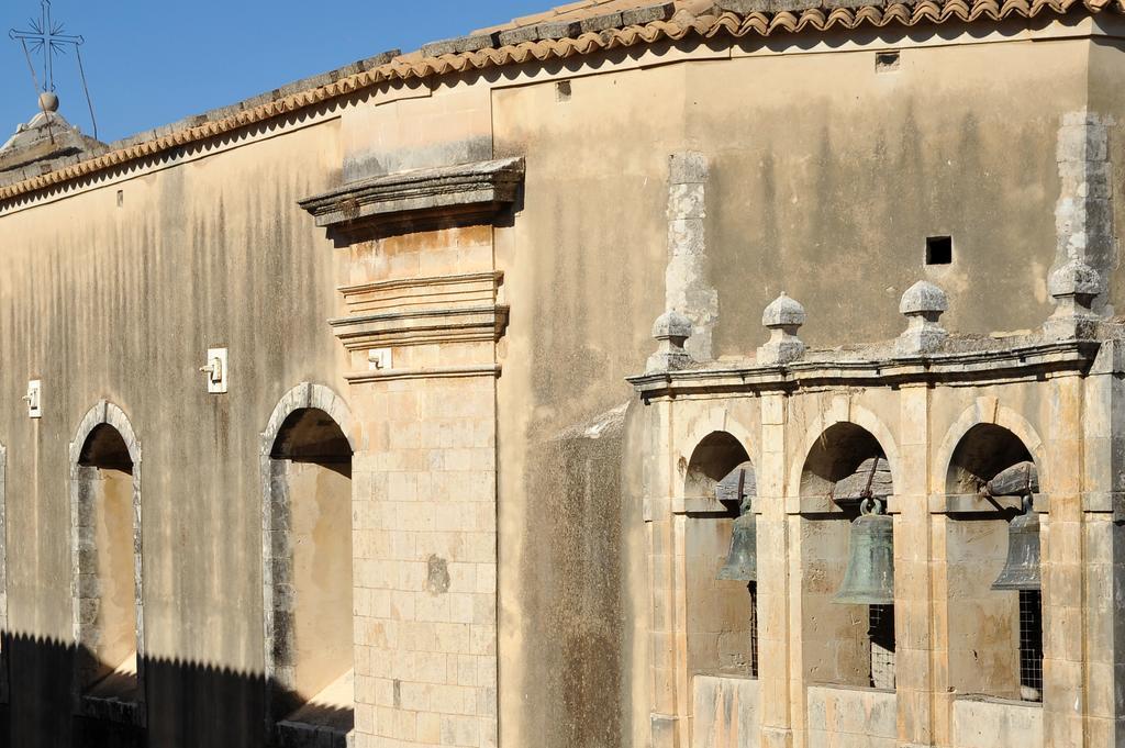 Kalote' On The Roof Apartments Noto Eksteriør bilde